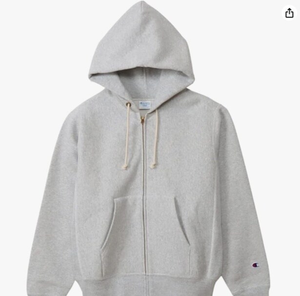 着こむほどおしゃれになっていく！【チャンピオン】のパーカーがAmazonに登場中‼
