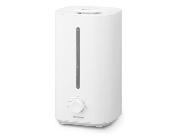 上から注ぐだけ！手軽にしっとり潤う【アイリスオーヤマ】超音波加湿器はAmazonにて販売中！