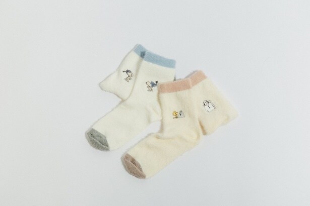 「ルームソックス」(全2種/各1760円)