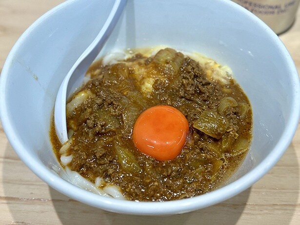 裏メニューの「ウスターキーマカレー」