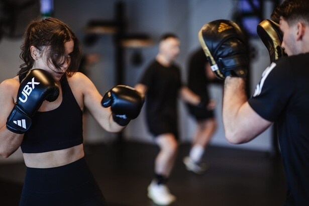 【イメージ】全身運動で効果的に体を引き締める