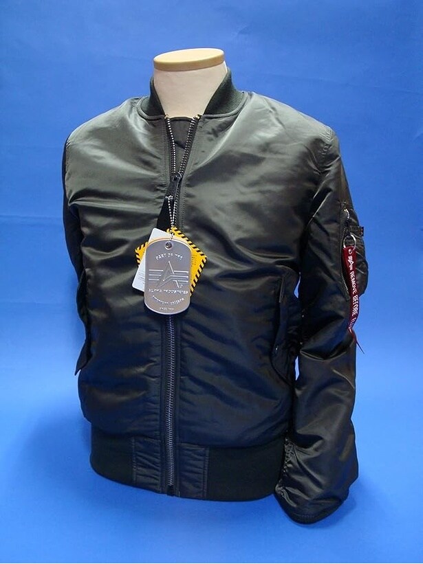 81LxRvZB8sL._AC_SY879_