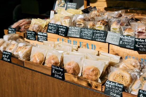 さまざまな種類のパン