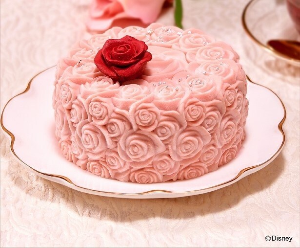 『眠れる森の美女』Rose du Sommeil ベリーライチとバニラのホワイトショコラ・ムース