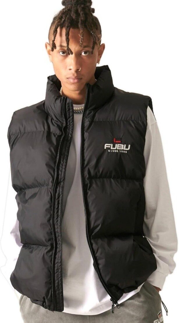 冬コーデに映えるオーバーサイズの【フブ】ナイロンベストが話題！Amazonで販売中！