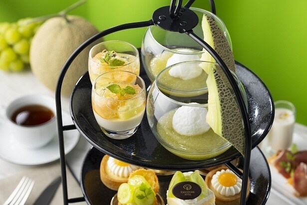 【写真】シャインマスカットとメロンのジューシーな味が楽しめる