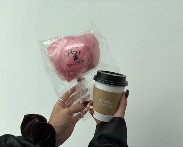 展示会を思いきり楽しんだ後は2階で買い物や休憩ができるスペースも