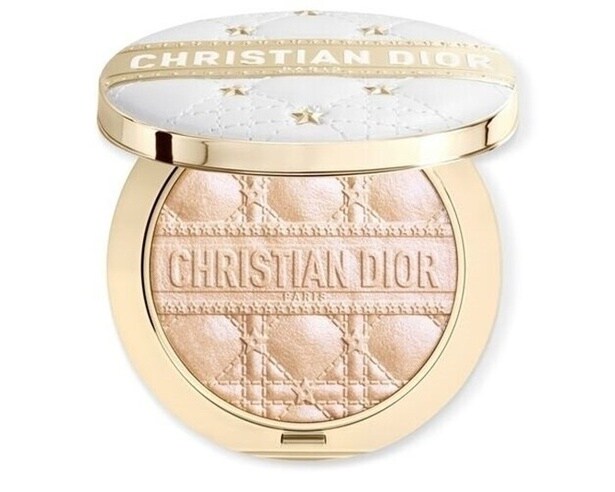 ディオールスキン フォーエヴァー グロウ ルミナイザー「001 ディオール スター」【8580円】