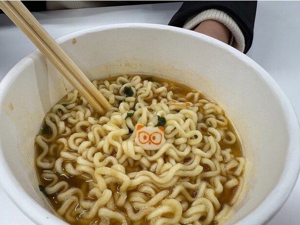 「ノグリくん」をかたどったキャラクターかまぼこ