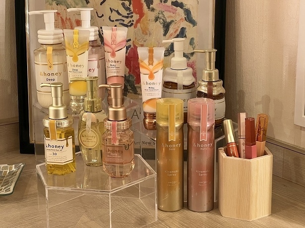 「おふろcafé utatane」で“#ハチミツまみれ”体験