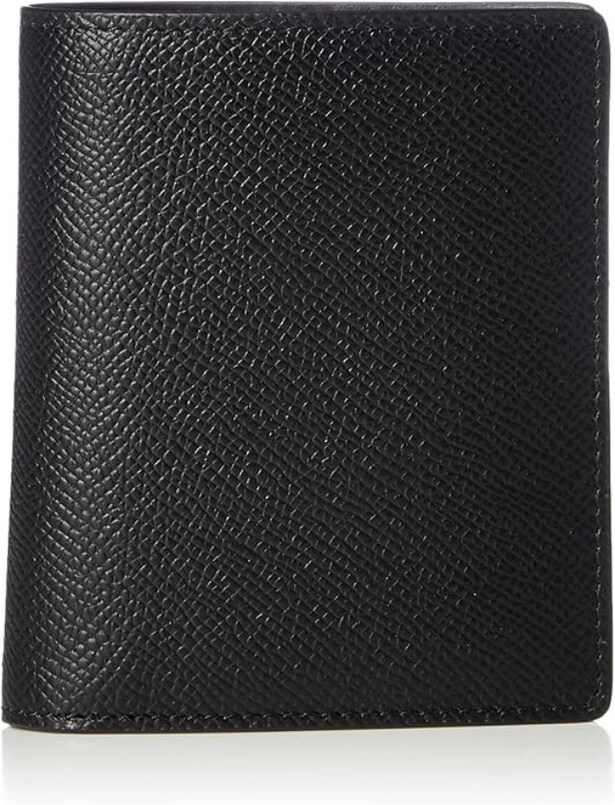 上質レザーで仕上げた逸品！【メゾンマルジェラ】のミニマル財布が手元の美学を引き立てる。Amazonで販売中！