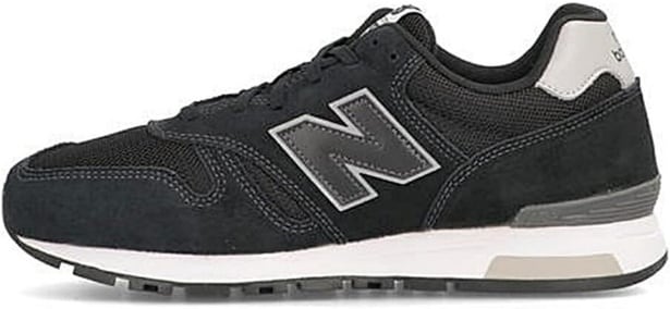 【ニューバランス】のランニングシューズで日常が変わる!快適な歩行を支える一足がAmazonで販売中!