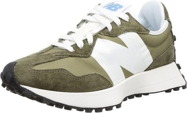 快適な履き心地と上品な存在感！【ニューバランス】のユニセックススニーカーが日常を彩る。Amazonで販売中！