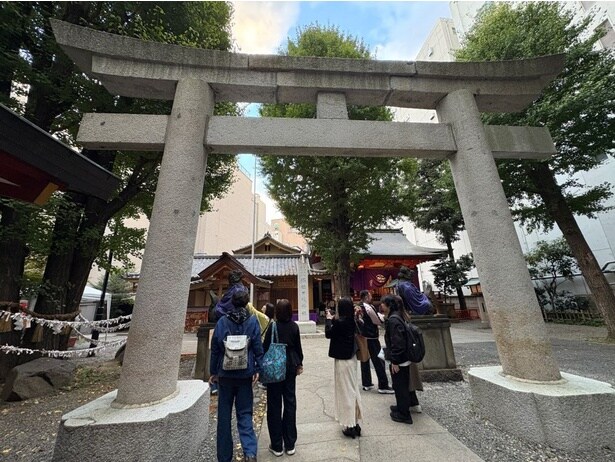 続いて、多くのビジネスパーソンが訪れる日枝神社へ