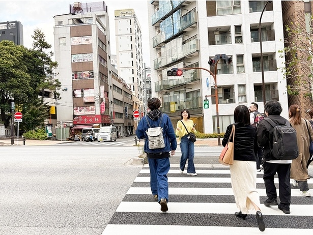 莉奈さんの案内で街歩きへ!