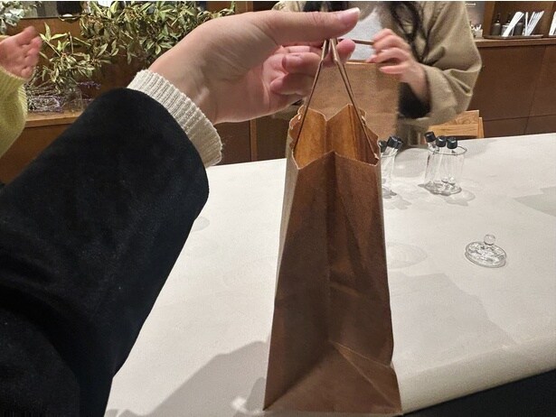 世界でたった一つのルームフレグランスを作る特別な体験を