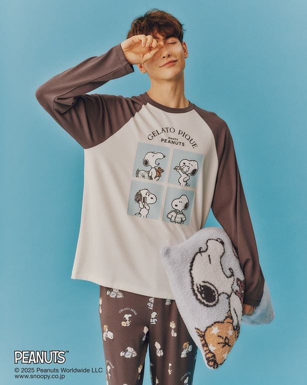 「HOMME ワンポイントロンT」(6490円) 、「HOMME オリジナルアート 総柄ロングパンツ」(7920円)