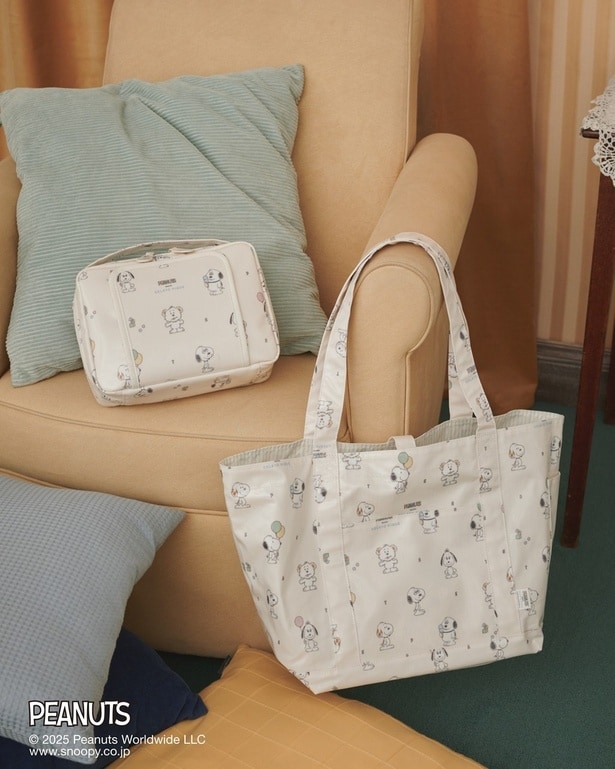 「おむつポーチ」(5940円)、「総柄ママバッグ」(1万890円)