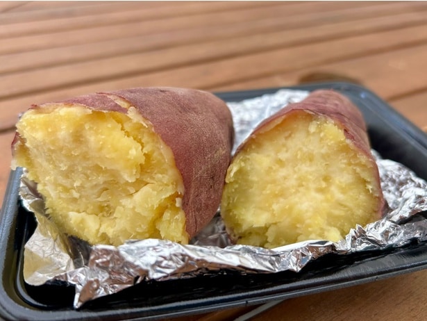 想像以上に大きい。でもペロッと食べられる絶品やきいも