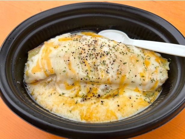 とにかくチーズが伸びる！甘じょっぱさがクセになる