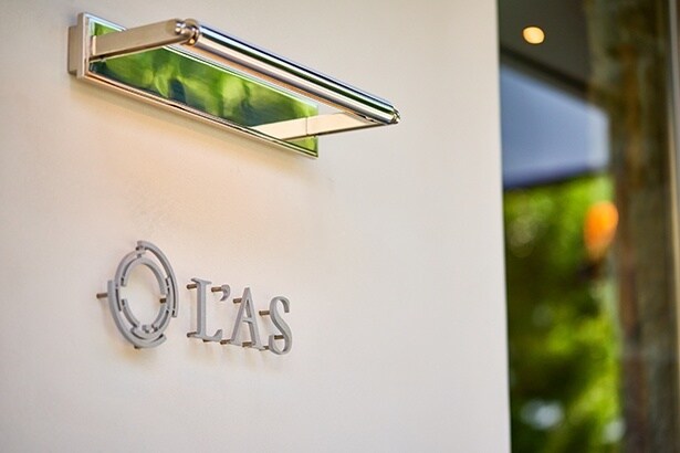 店名の「L’AS」はフランス語で「第一人者」を意味。先駆者や挑戦者でありたいという兼子シェフの思いが込められている