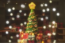 これぞ沖縄ならではのクリスマス!?「巨大ゴーヤーツリー」に「ゴーヤールーム」が登場