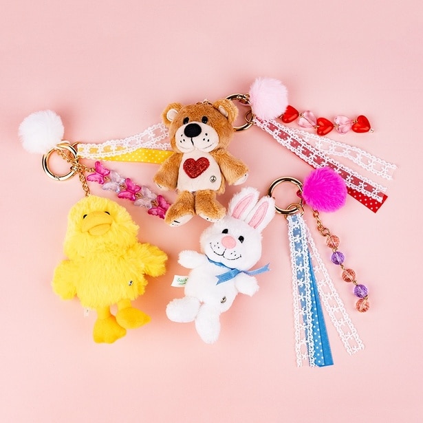 「ジャラチャム」(全3種/各2420円)