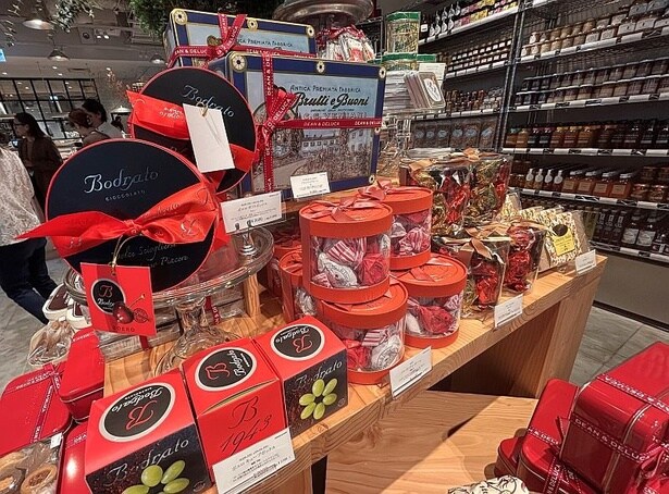 ホリデーを楽しむための商品も多数