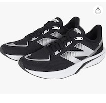 グリップも通気も、快適さも。進化したデイリートレーナー【ニューバランス】のスニーカーがAmazonに登場中‼