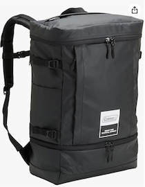 雨にも強く、荷物も整う。スクエア型で無駄なく使える万能バッグ【コールマン】のリュックがAmazonに登場中‼