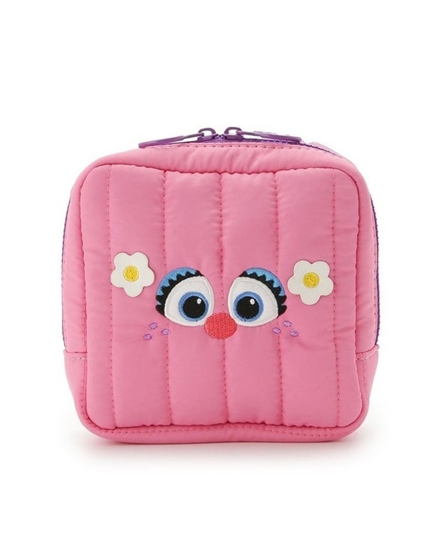 「コンパクトポーチ」(3190円)