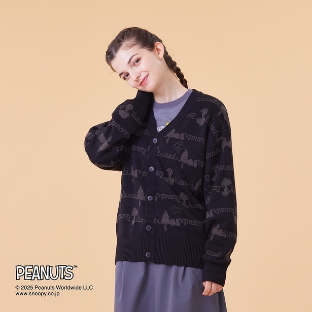 「ブレスサーモウール混カーディガン(ブラック)」(1万6500円)