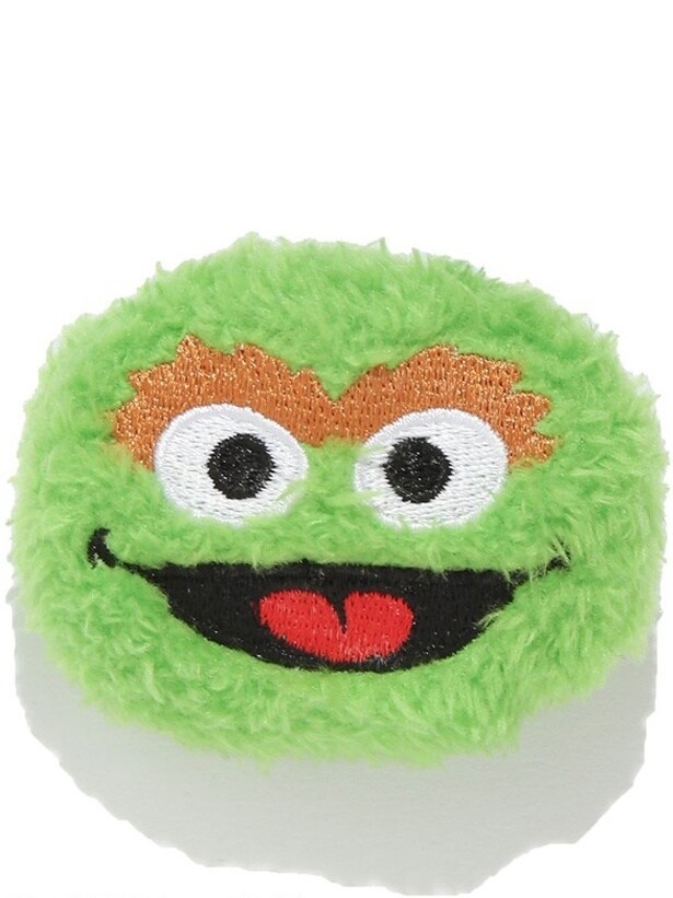 「ぬいぐるみバッジ オスカー」(1320円)