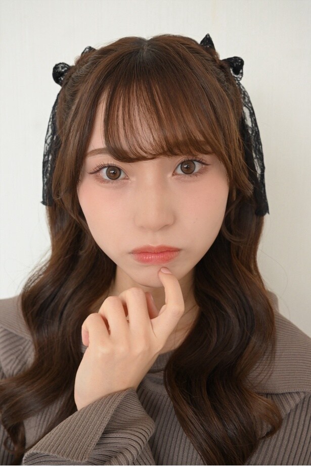 川越紗彩さん自身の生き方を反映したタイトル『なんとかなるなる』はバリのロケ中に本人が考えた