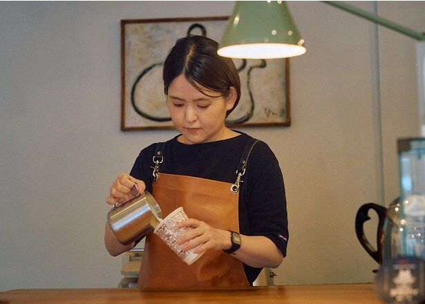バリスタ兼焙煎士として活躍する中島さん