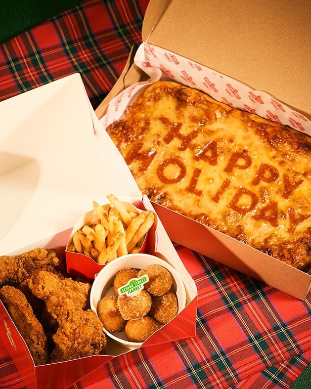 「エルモセット&パーティーピザボックス(2人前)※テイクアウト限定」(4860円)