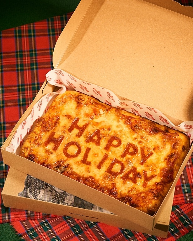 「パーティーピザボックス(2~3人前)※テイクアウト限定」(2420円)