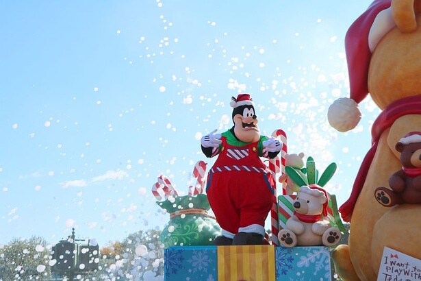 雪に見立てたシャボン玉とピート