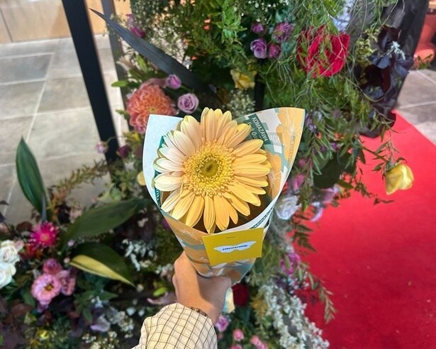 包み紙もかわいいのでプレゼントにもピッタリ