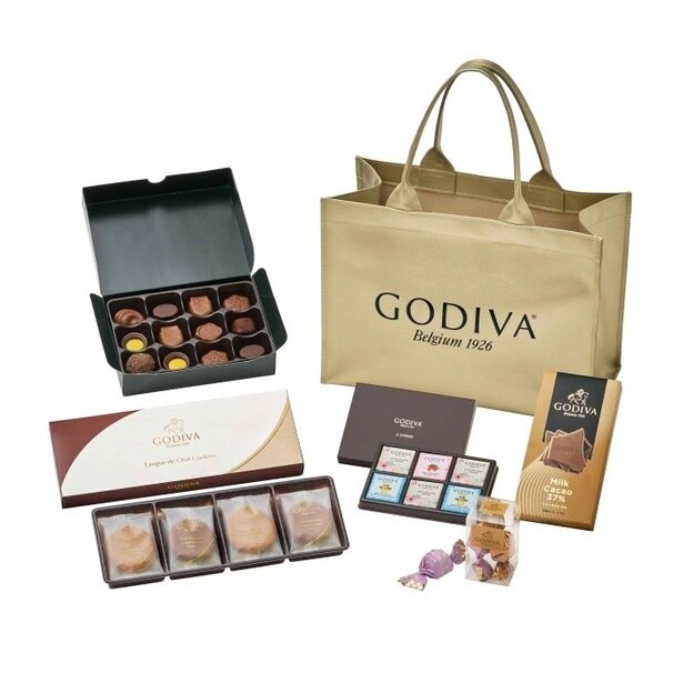 「2026 ニューイヤー ハッピーバッグ オンラインショップ限定」(6,480円)