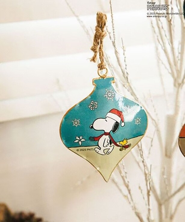 「【PEANUTS×BAYFLOW】メタルオーナメント★2025X'mas★(スヌーピーウッドストック)」(880円)