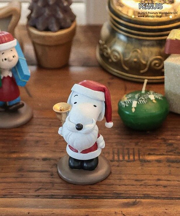 スヌーピーとピーナッツ・ギャングが彩るヴィンテージ調のおしゃれなクリスマスグッズが「BAYFROW」から登場！