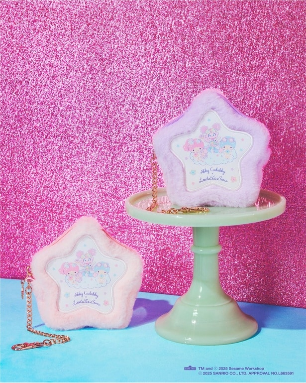 「ファーポーチ」(3410円)