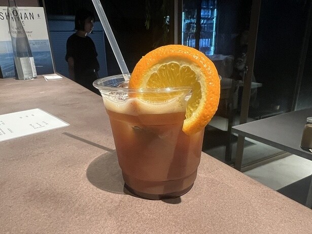 スパイスの風味がサウナ後の体にしみる「チャイソーダ」