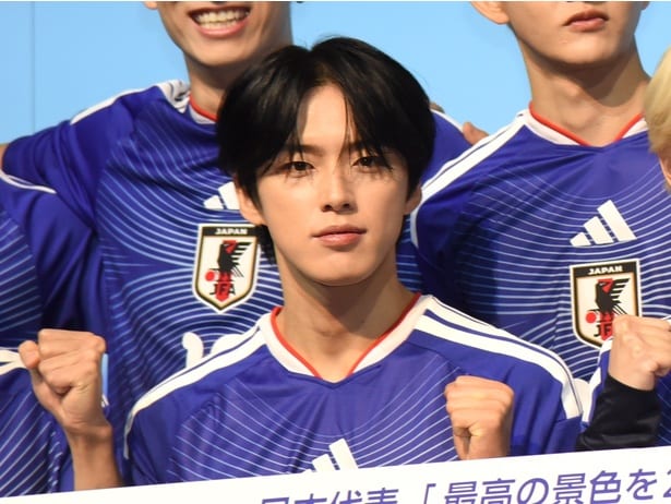 「JI BLUE」メンバーの河野純喜さん(JO1)