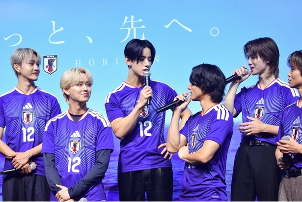 「同じグループになったとはいえ、先輩、後輩の関係性は大事なので」と釘をさす佐藤景瑚さん