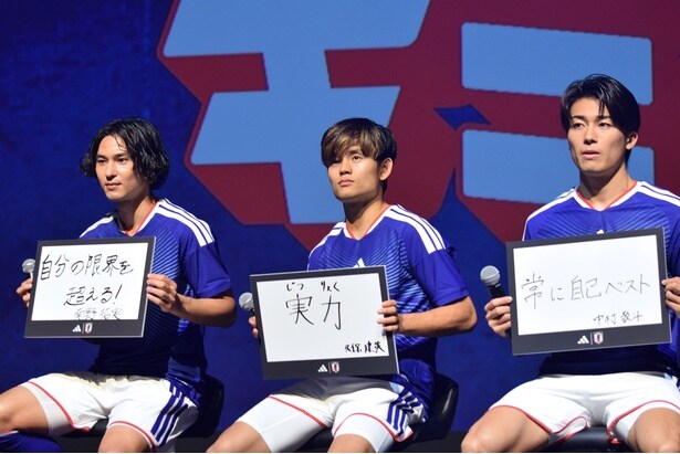 イベント後半ではフリップトークのコーナーも展開