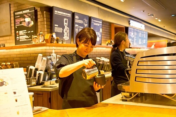 「新しいこと始めるってすごい勇気がいること。なんで始めたんやろ？って思うけど、続けないと見えないことってやっぱりある」と、米谷さん。スターバックスを20年続けたから、本当にここが大切な場所だなっていうことがわかったという