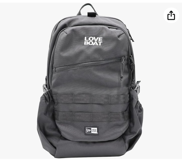 16インチPCもすっきり収納。通勤・通学に頼れるコラボモデル【ニューエラ】のリュックがAmazonに登場中‼