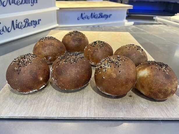 プレーンタイプのバンズ